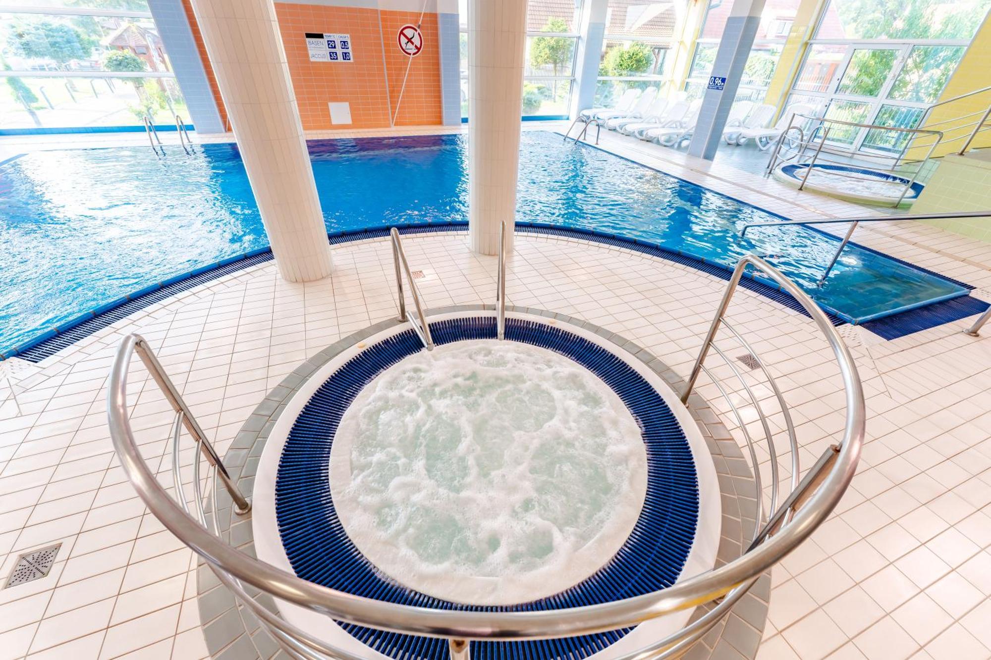 Akces Medical Fit & Spa 德兹维济诺 外观 照片