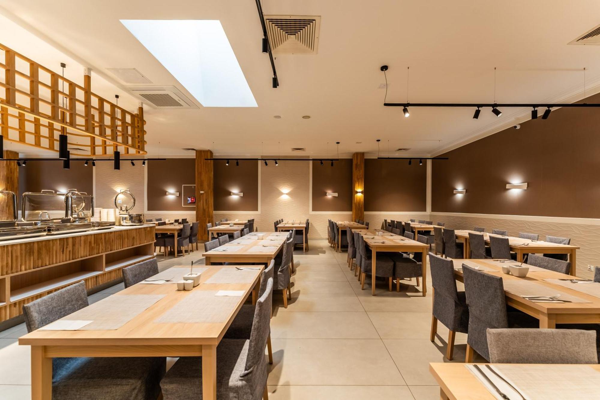 Akces Medical Fit & Spa 德兹维济诺 外观 照片